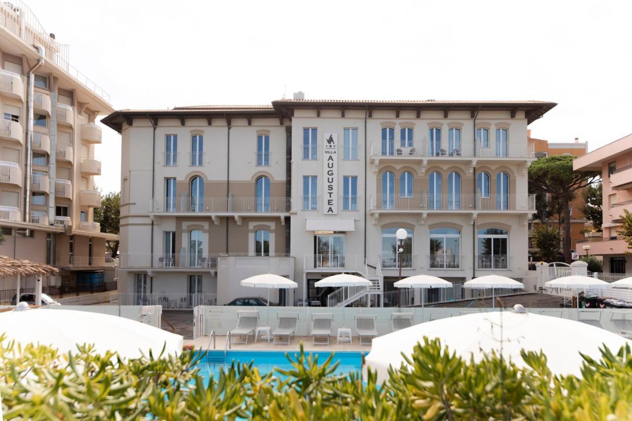 Hotel Villa Augustea Rimini Bagian luar foto