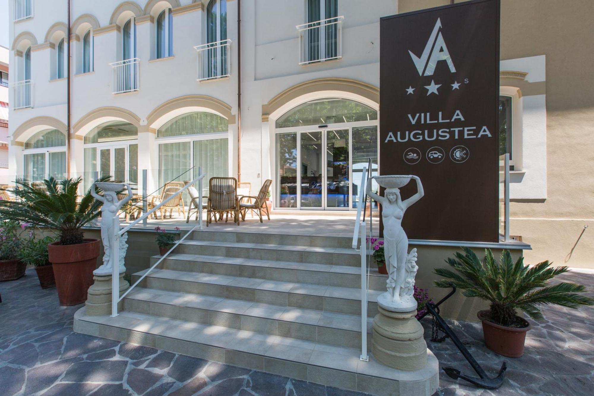 Hotel Villa Augustea Rimini Bagian luar foto